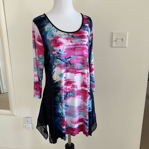 ADX petite print top in bright colours - Picture 1 of 7